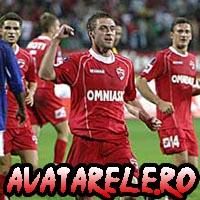 Sportul preferat - Ma bucur ca si tie iti place fotbalul, Candy! - *Despre noi*